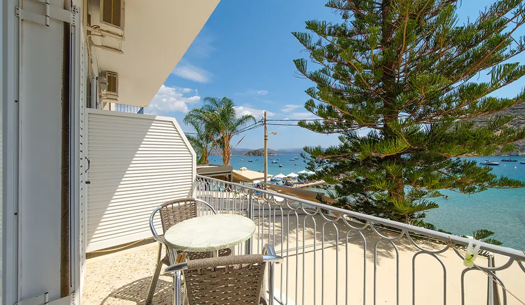 Ξενοδοχείο Τολό στην Παραλία