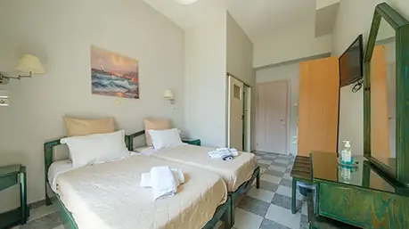 Δίκλινα Δωμάτια με Θέα Θάλασσα στο Τολό